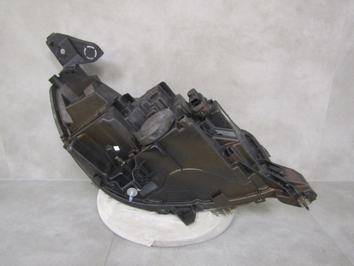 Koplamp Peugeot 208 II 2 LED 19-23 LH Links 9833036380 Q1664/K3 12D