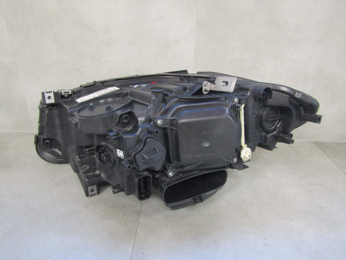 Koplamp BMW 5 F10 F11 Facelift LCI Niet-draaiend XENON 13-17 Rechts 7317132 Q1734/K2 3E