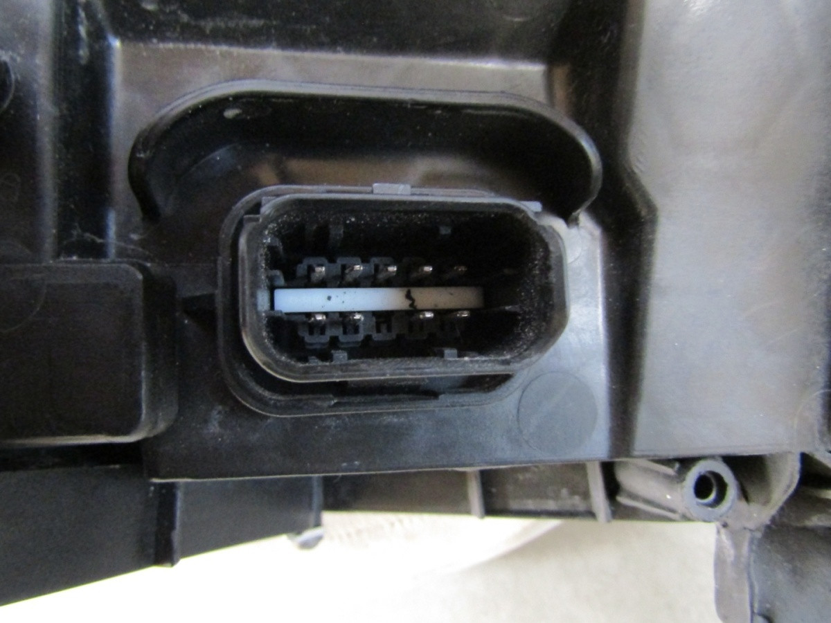 Koplamp Renault Clio 5 V Facelift LED 23-26 RH RECHTS 260103507R Q1672/K3 11E