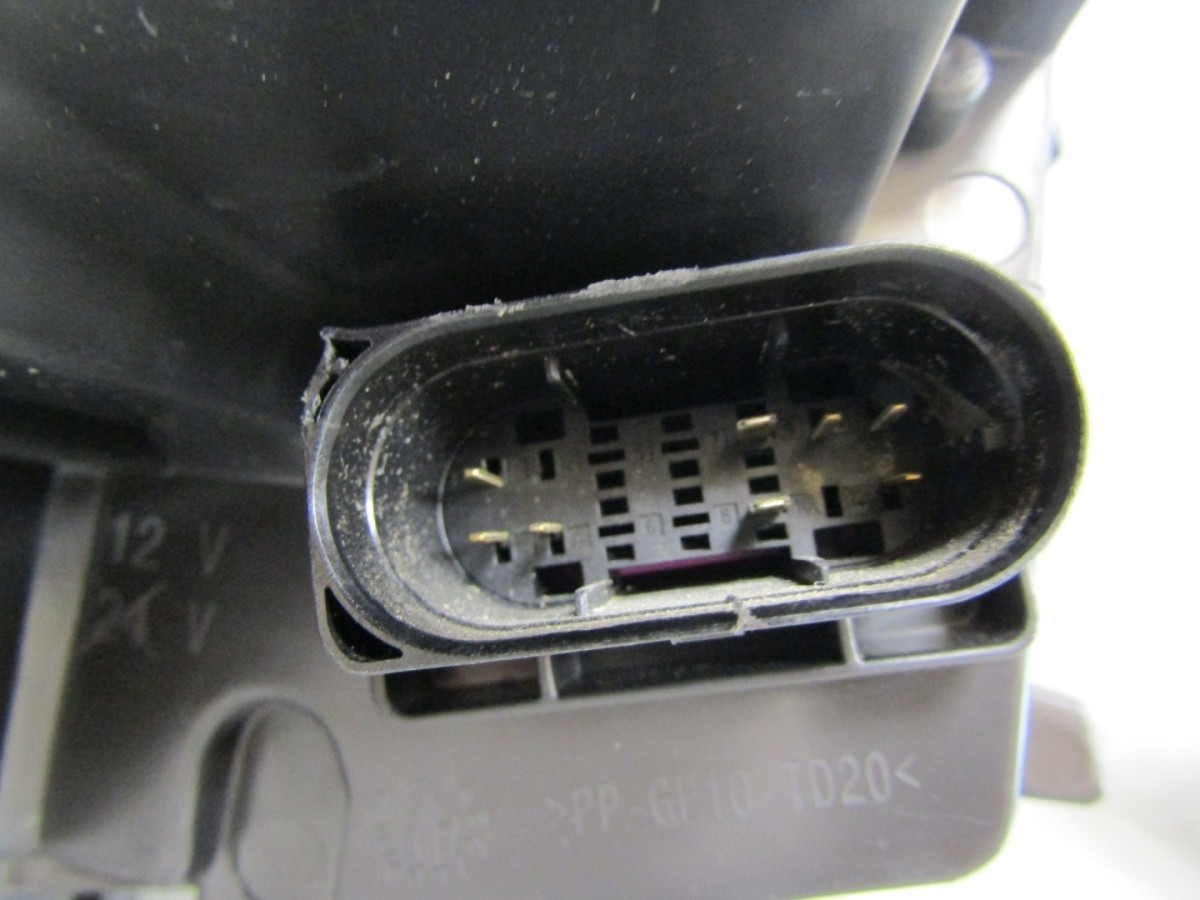 KOPLAMP MERCEDES GLA 156 FACELIFT FULL LED PERFORMANCE 17-20 LH LINKS A1569067100 Z215/K4/7A