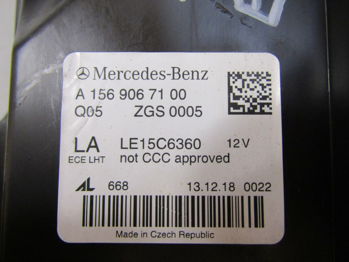 KOPLAMP MERCEDES GLA 156 FACELIFT FULL LED PERFORMANCE 17-20 LH LINKS A1569067100 Z215/K4/7A