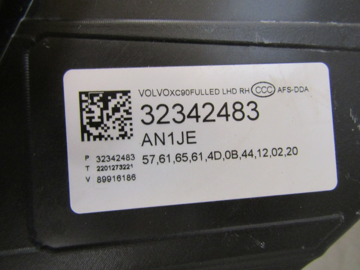 KOPLAMP Volvo XC90 II FULL LED ACTIEF 14-24 RH RECHTS 32342483 Q1691/K3 6C