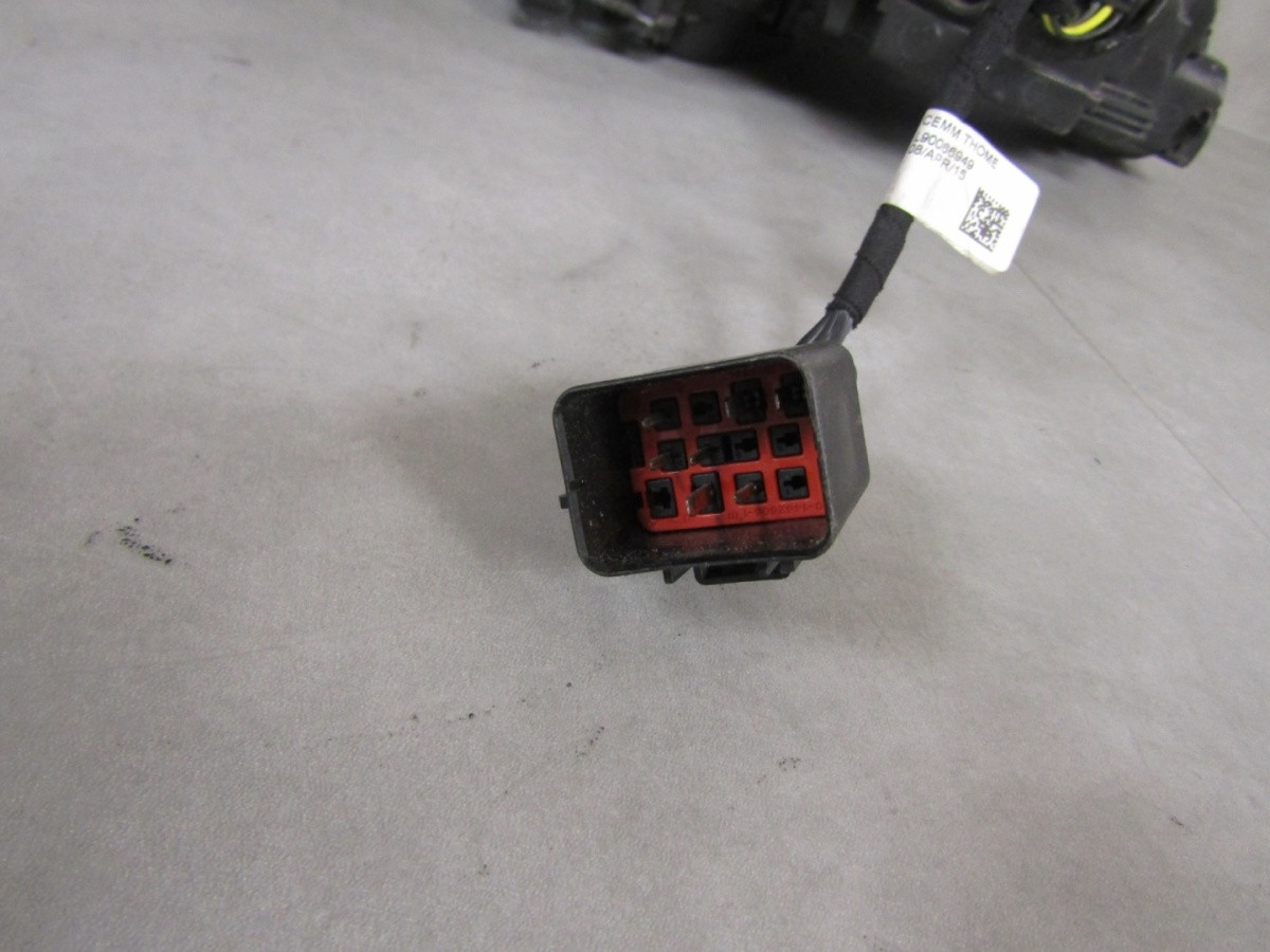 KOPLAMP Volvo V60 S60 FACELIFT XENON DRAAIPUNT 14-18 LH LINKS 31420253 S1932/K2/1D