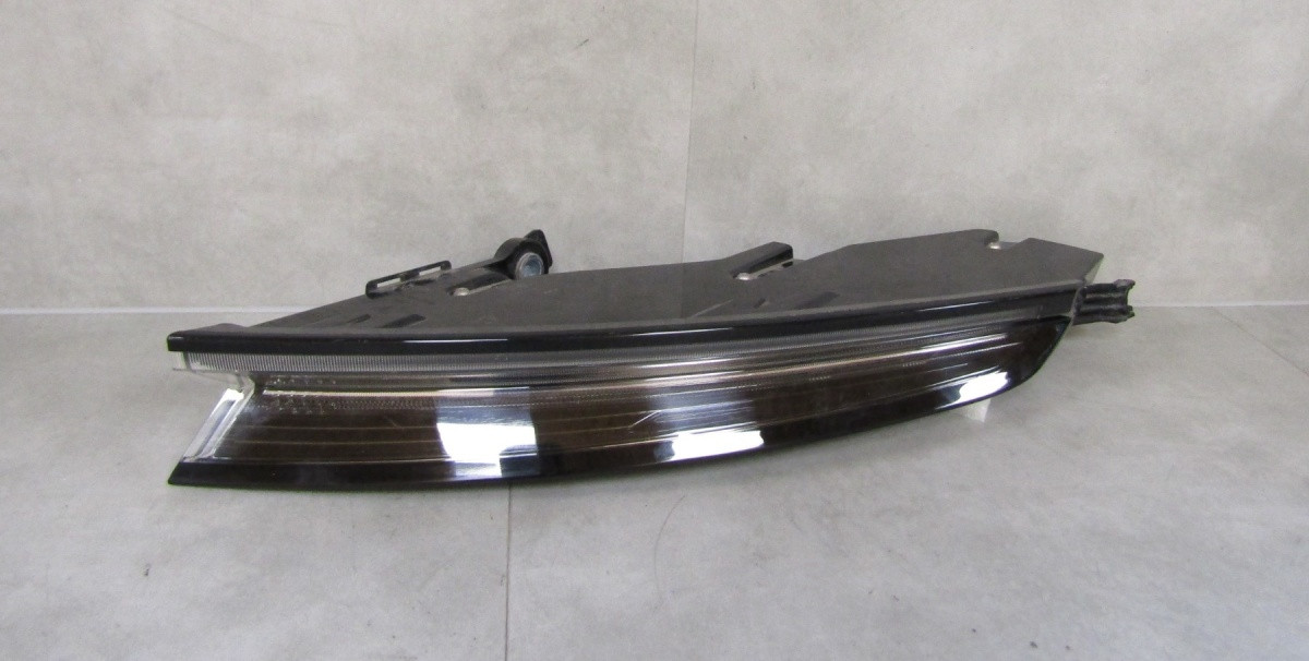 ACHTERLICHT PORSCHE TAYCAN RECHTS 19-LED 9JA945092G S1863/D15