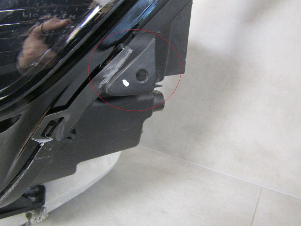 Koplamp Peugeot 3008 II 5008 II Facelift LED 20-24 LH Links 9836230280 Q1665/K3 12F