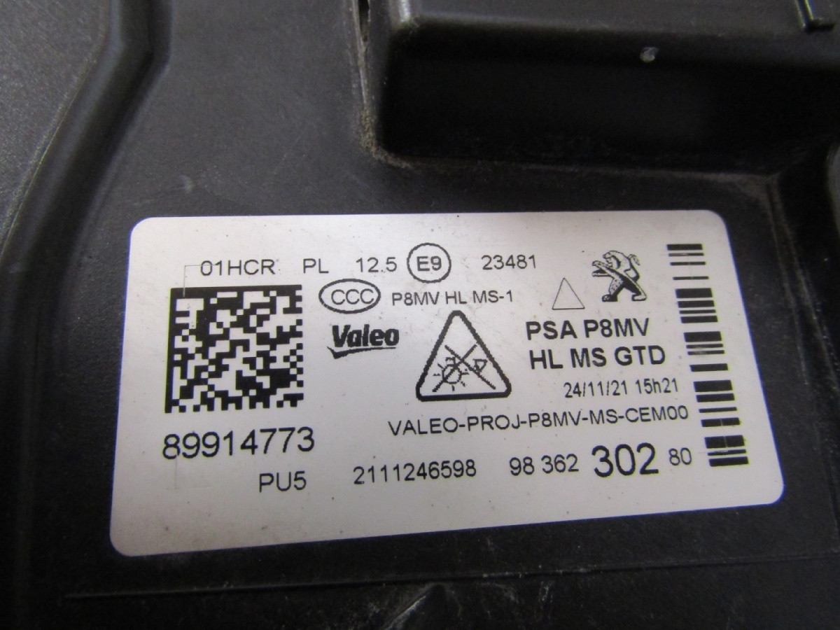 Koplamp Peugeot 3008 II 5008 II Facelift LED 20-24 LH Links 9836230280 Q1665/K3 12F