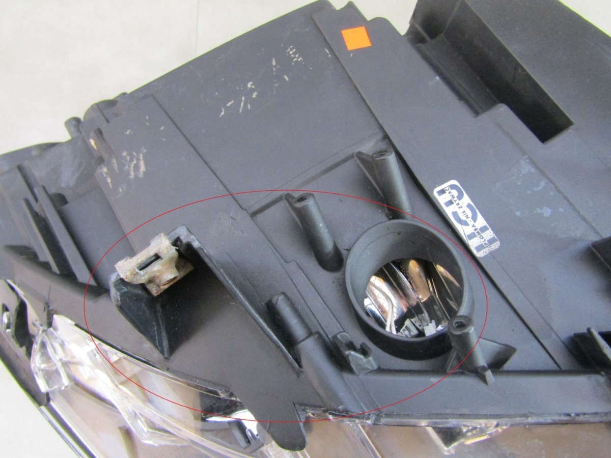 KOPLAMP BMW 5 F10 F11 XENON DRAAIEN 10-13 LH LINKS 7203251 Q1695/K3 2B