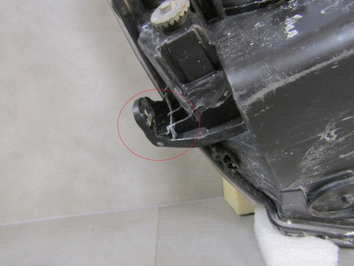 KOPLAMP TOYOTA YARIS 3 III FACELIFT STANDAARD LENS 14-17 LH S2149/K1/4D