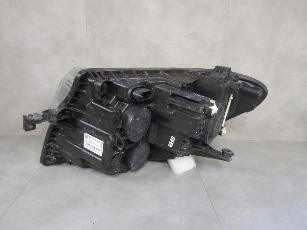 KOPLAMP VOLKSWAGEN CRAFTER II 2 STANDARD 16- RH RECHTS 7C1941006B S2072/K2/12D