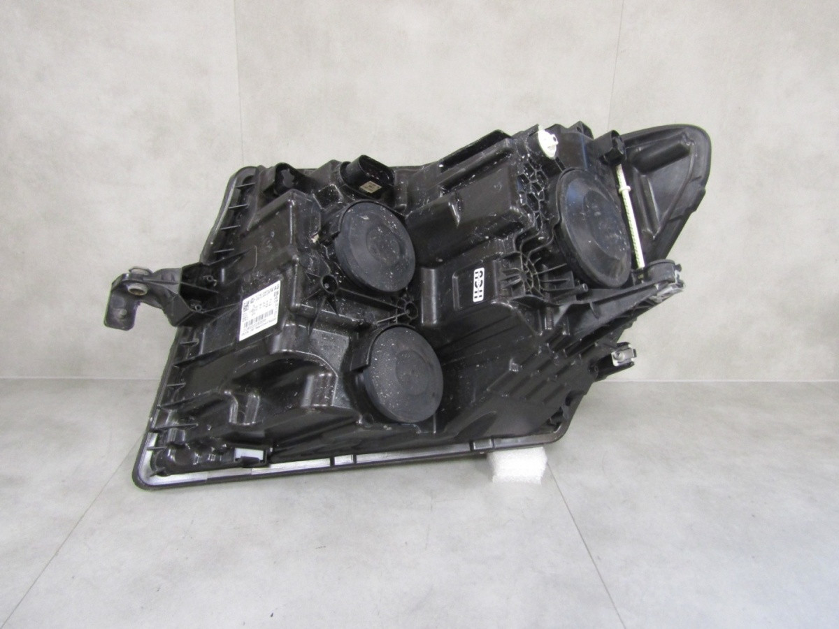 KOPLAMP VOLKSWAGEN CRAFTER II 2 STANDARD 16- RH RECHTS 7C1941006B S2072/K2/12D