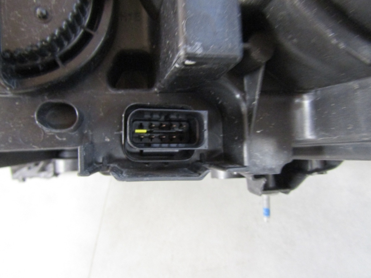 KOPLAMP OPEL CORSA F STANDARD 19-23 RECHTS S2036/K2/14C