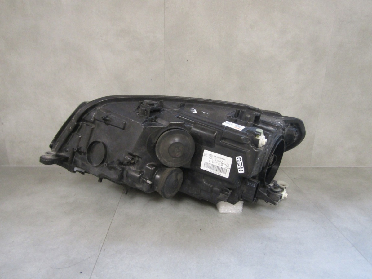 KOPLAMP VOLKSWAGEN CADDY 2K1 FACELIFT 15-20 STANDAARD RECHTS HELLA 1EA012286-06 S2095/K2/18D