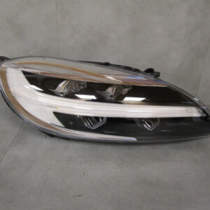 KOPLAMP VOLVO V40 2 II FACELIFT VOLLEDIG LED 16-19 RECHTS 31677023 Z411/K1/4A