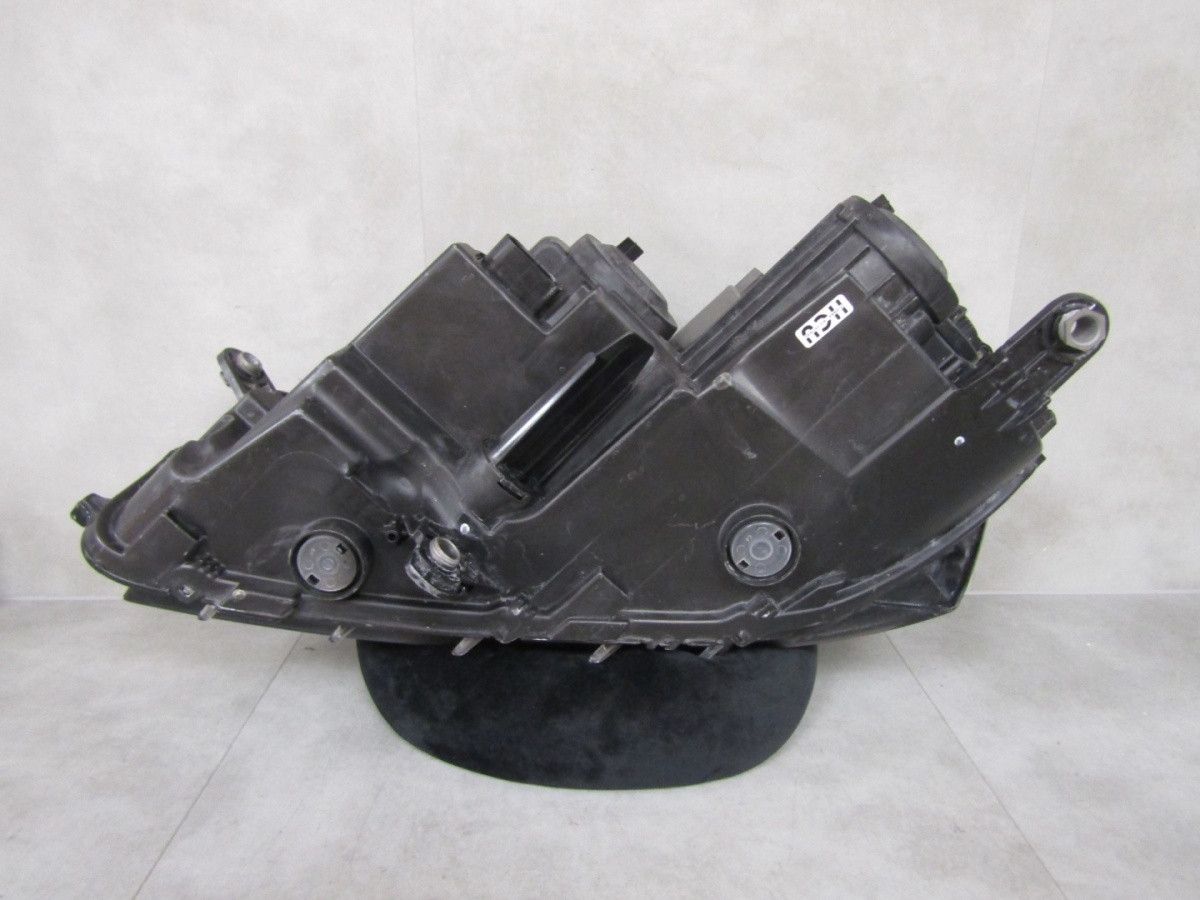 KOPLAMP VOLKSWAGEN PASSAT B7 STANDARD RECHTS 10-15 3AB941006 Z299/K2/10A